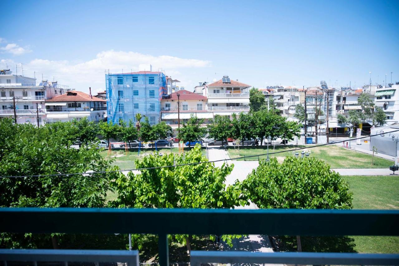 Amelies Apartments Paralía Extérieur photo